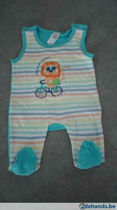 pyjama of kruippakje baby maat 56 C&A, Enlèvement ou Envoi, Utilisé, Garçon, Costume