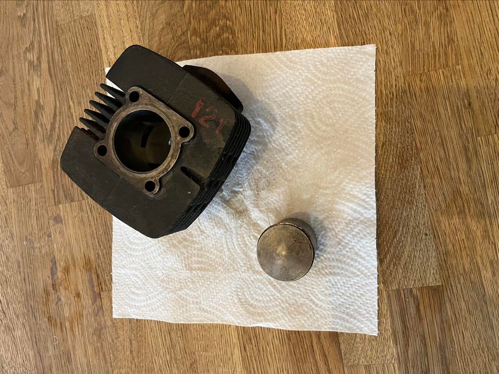 MOTORI RIZZATO CYLINDRE PISTON, Fietsen en Brommers, Ophalen of Verzenden, Cilinder
