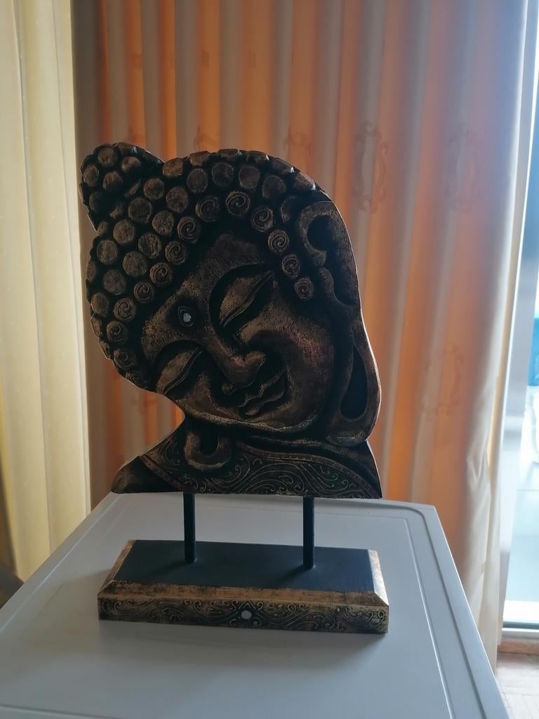 Statue en bois, Enlèvement, Comme neuf