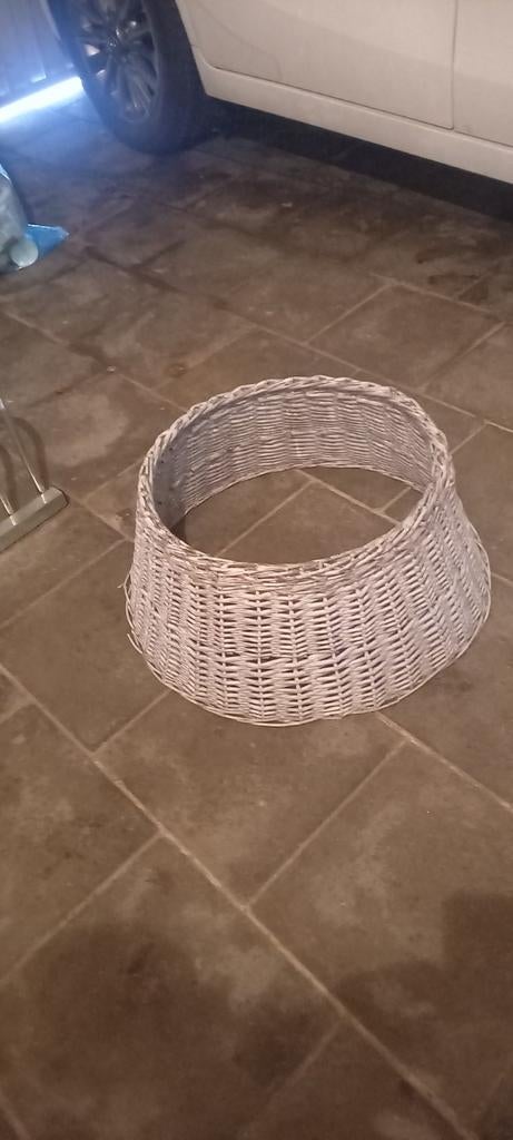Dekking voor dennenbomen, Ophalen