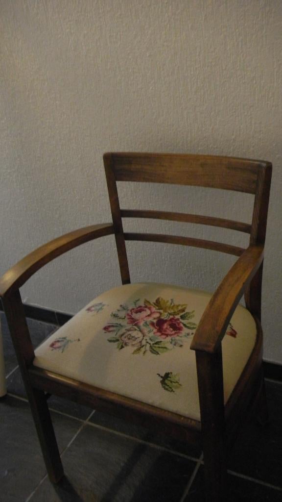 Houten stoel met leuning, Ophalen, Gebruikt, Bruin, Eén