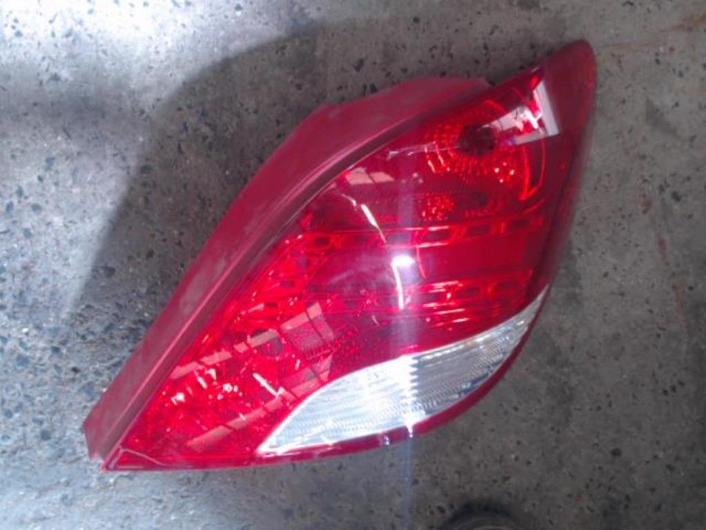 Phare arrière principale droit Peugeot 207 2006-2013 LP/1389, Enlèvement ou Envoi, Utilisé, Peugeot