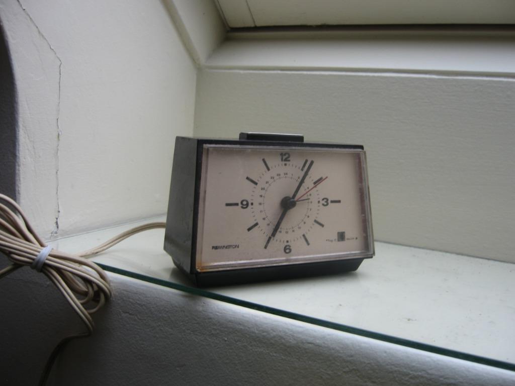 Vintage 60' Remington wekker. Oranje wekker maar opnieuw ges, Ophalen of Verzenden, Gebruikt, Analoog