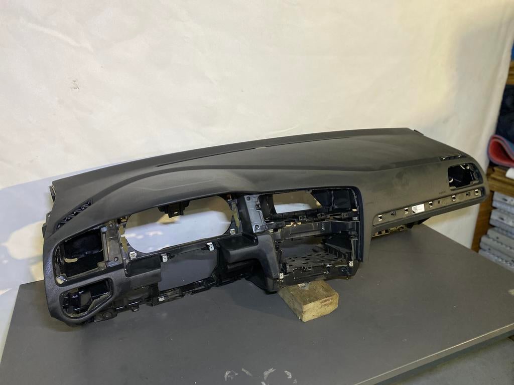 Volkswagen Golf 7 dashboard, Ophalen, Gebruikt, Volkswagen