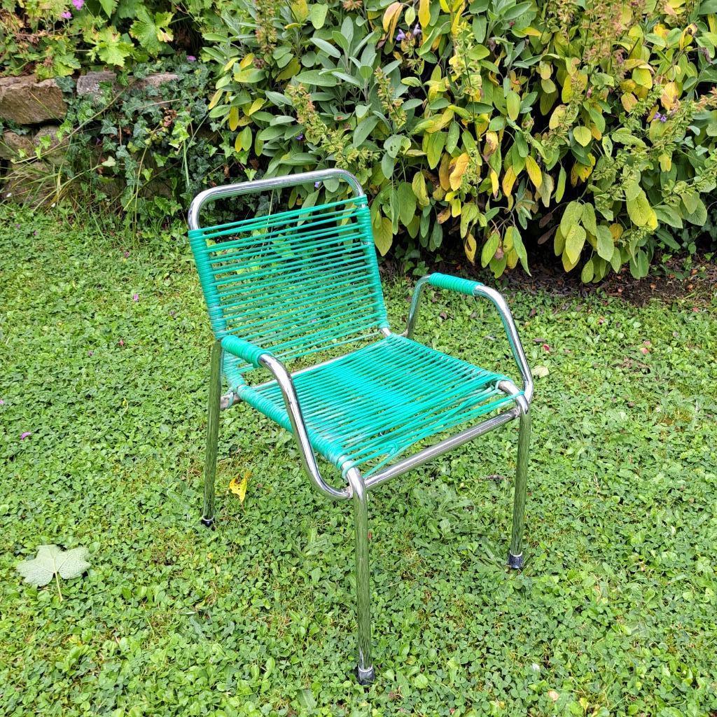 Ancien petit fauteuil enfant scoubidou vintage vert, Enlèvement
