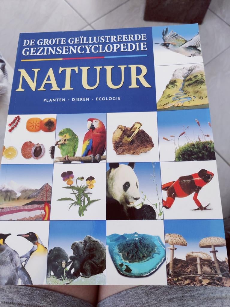 De grote geïllustreerde Gezinsencyclopedie 5 delen, Boeken, Ophalen of Verzenden, Nieuw