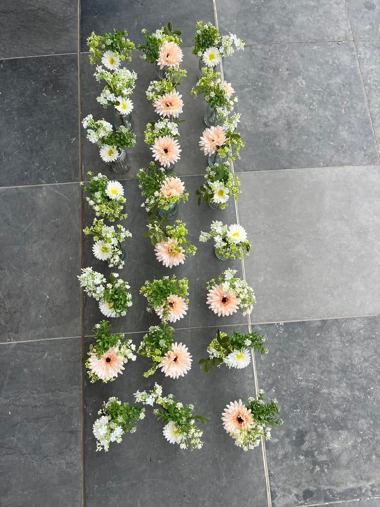 Tafel Decoratie: vaasjes met kunstbloemen, Tuin en Terras, Ophalen