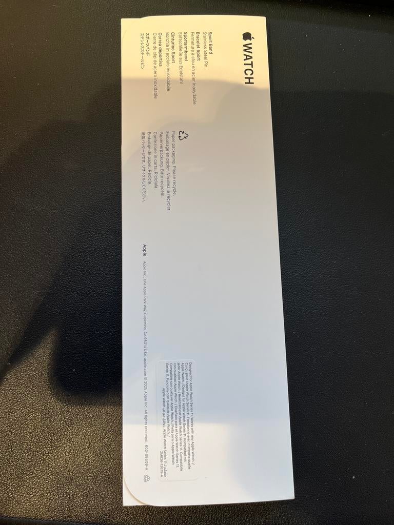 Apple watch bandje sealed sport band, Handtassen en Accessoires, Smartwatches, Ophalen of Verzenden, Nieuw