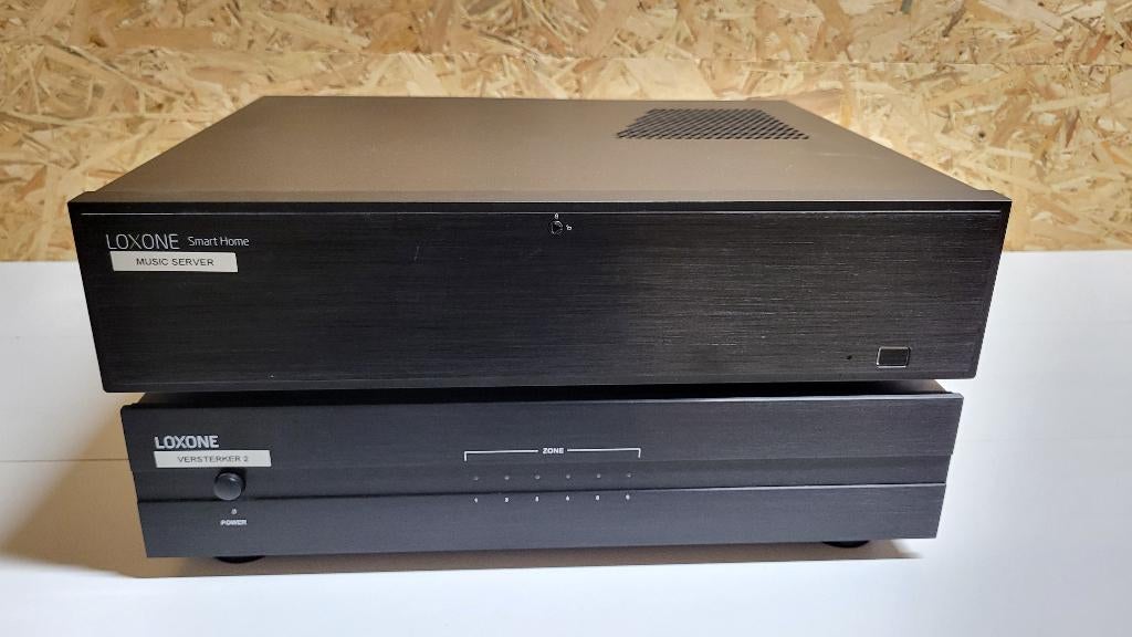 Loxone 12 kanaals versterker (12x40W) + Music Server, Audio, Tv en Foto, Versterkers en Ontvangers, Gebruikt, Ophalen, Overige merken