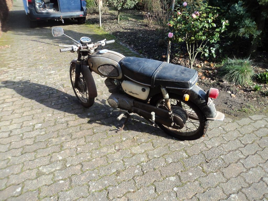 Suzuki b100p, Ophalen of Verzenden