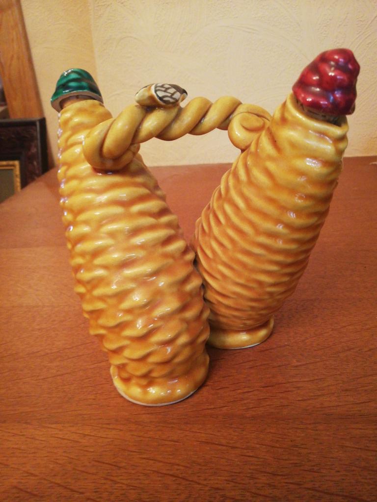 Azijnoliefles van A. Ferlay in Vallauris, Ophalen of Verzenden