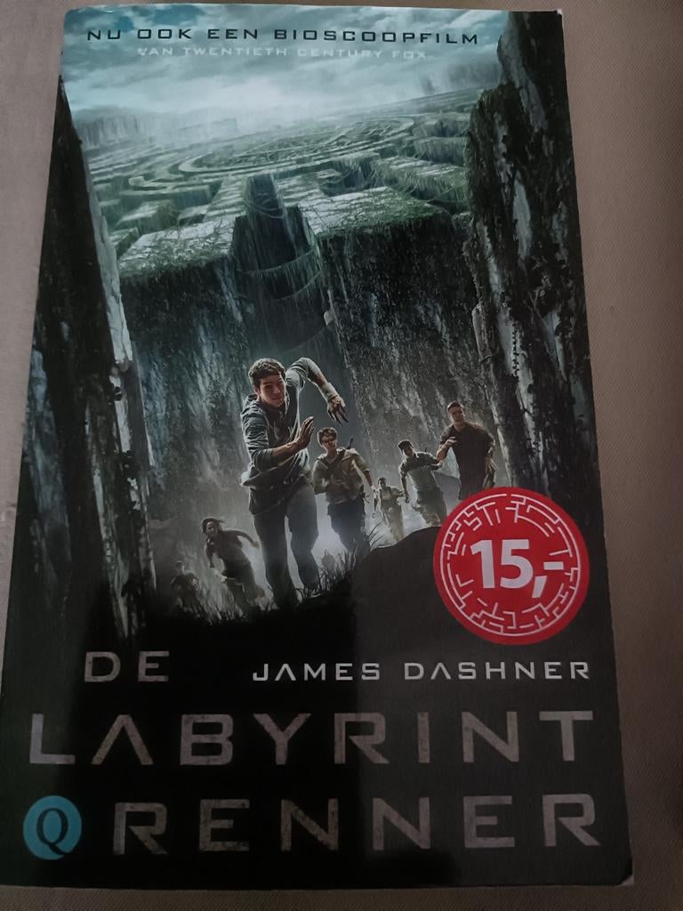 James Dashner - De labyrintrenner, Boeken, Ophalen of Verzenden, Zo goed als nieuw, James Dashner