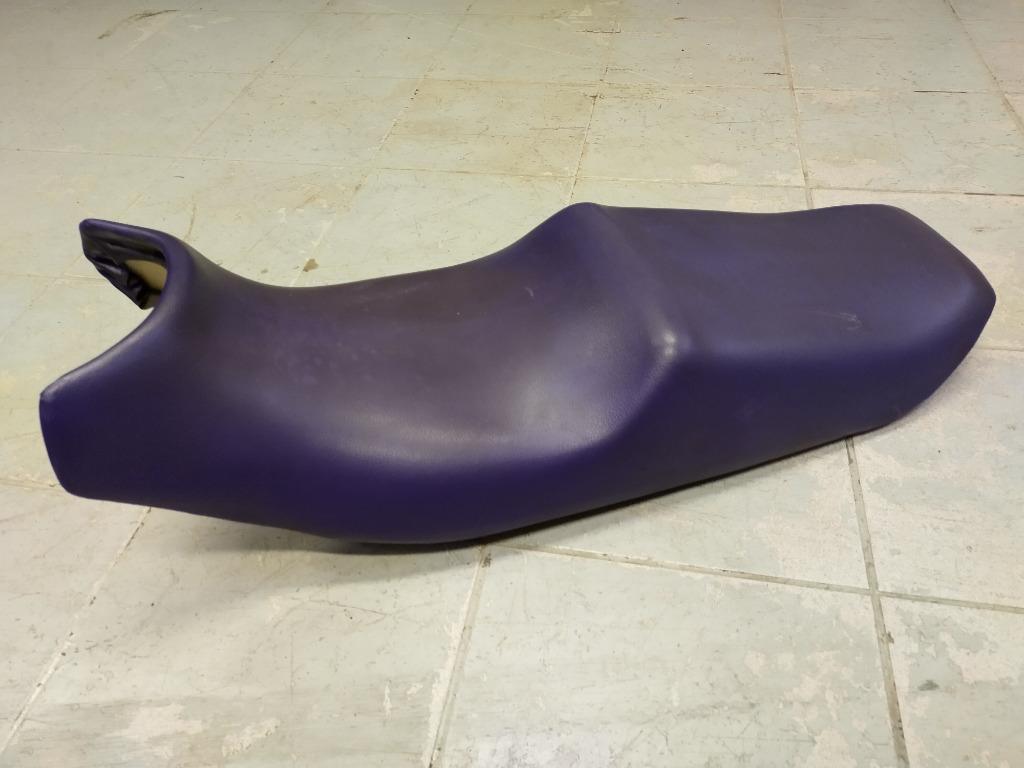suzuki gsxf 750 model '87-'97 zadel, Motoren, Ophalen of Verzenden, Gebruikt