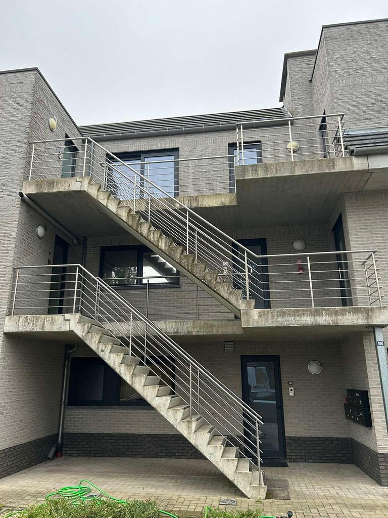 Softwash, Verzenden