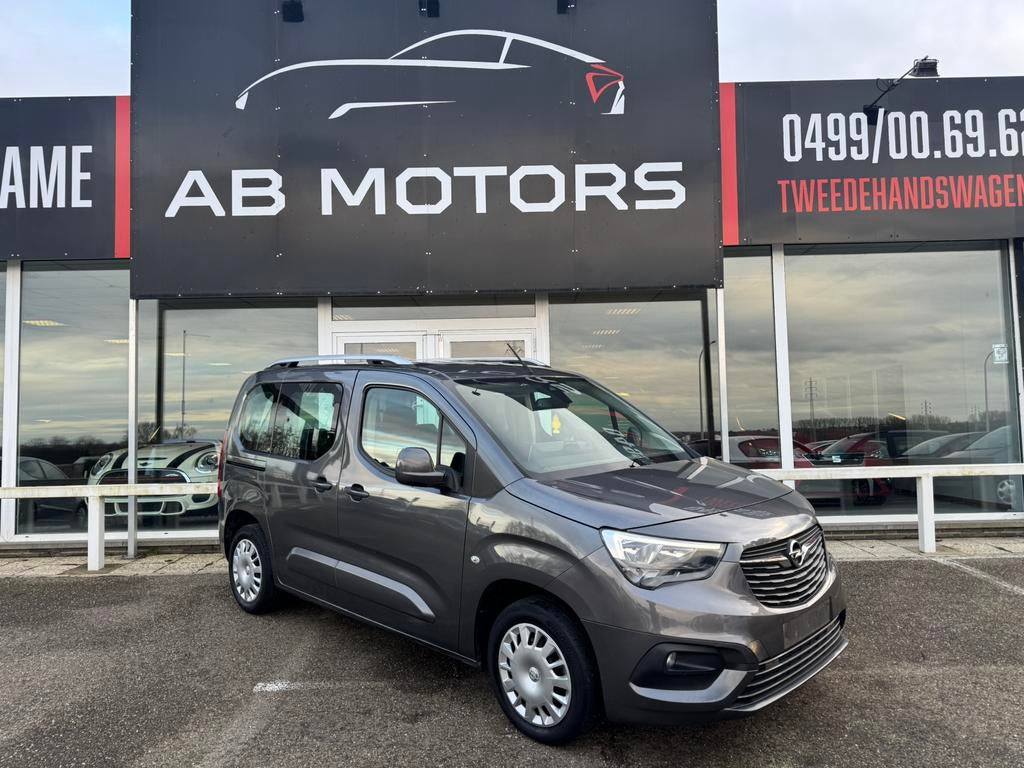 Opel Combo Life 1.2 Benzine Automaat 2020 129.000km Led navi, Auto's, Automaat, USB, Euro 6, Bedrijf