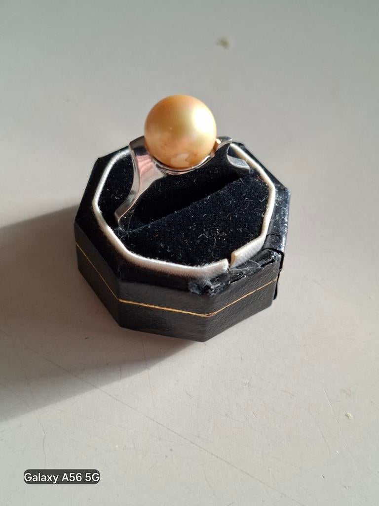 Zeer mooie zilveren ring met parel, Ophalen, Met parel