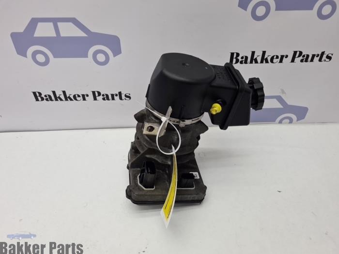 Pompe direction assistée d'un Mercedes ML-Klasse, Autos : Pièces & Accessoires, Commande, Mercedes-Benz, Utilisé, 3 mois de garantie