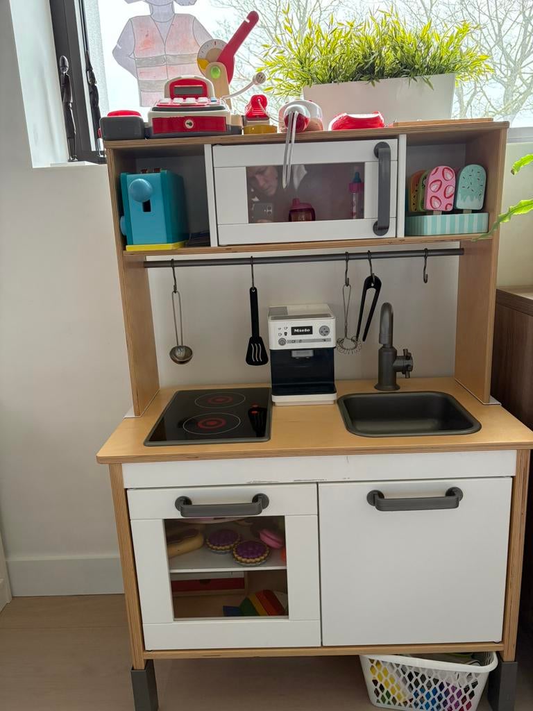 Speelgoedkeuken met véél toebehoren, Ophalen, Gebruikt