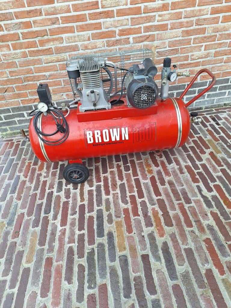 Compressor Brown 100, Enlèvement