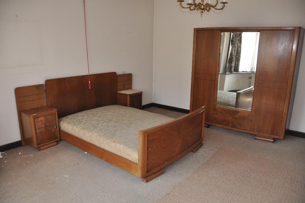 Art Deco Bed of Slaapkamer, Enlèvement