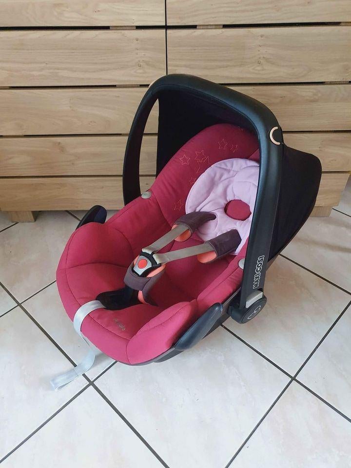Maxi cosi Pebble roze nieuwstaat, Ophalen, Zo goed als nieuw, Maxi-Cosi