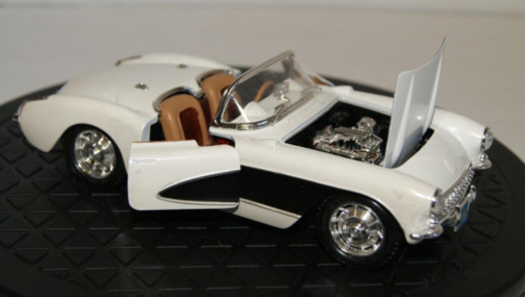Chevrolet corvette, Ophalen of Verzenden, Nieuw, Auto, Burago