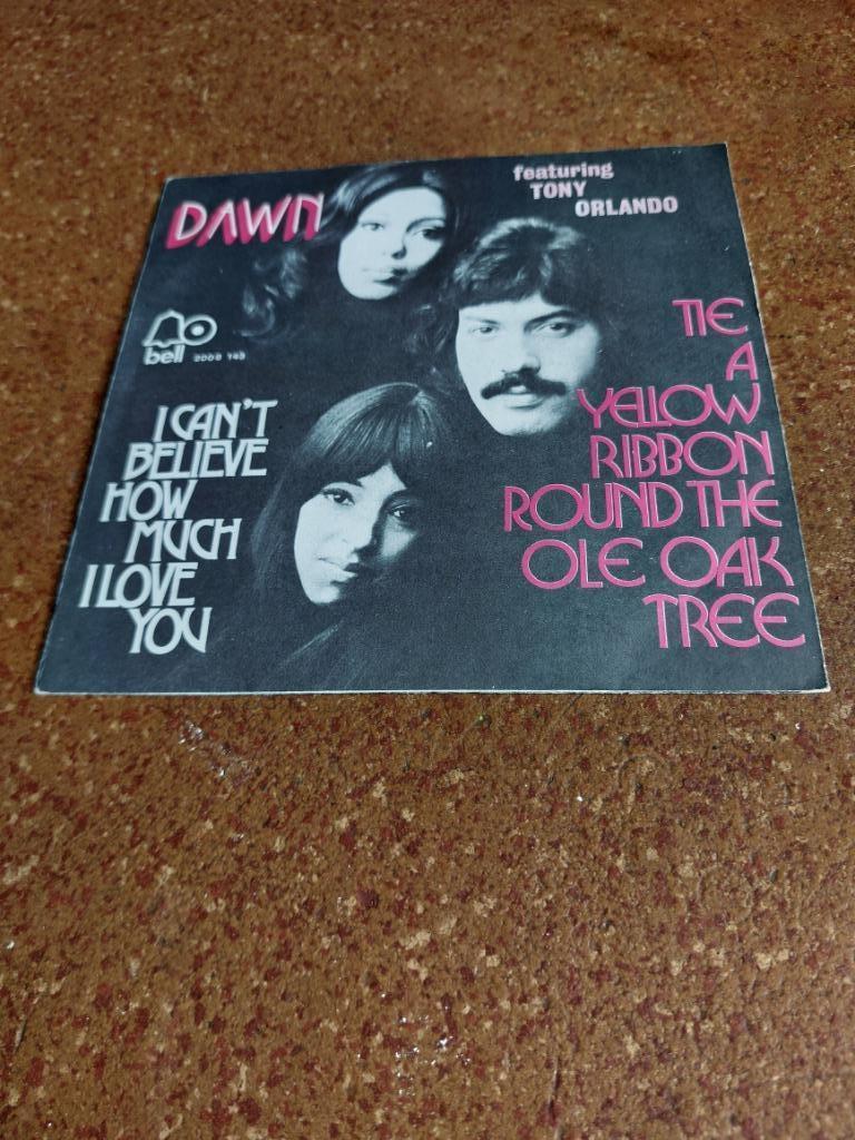 Dawn tie a yellow ribble, Ophalen of Verzenden, Gebruikt