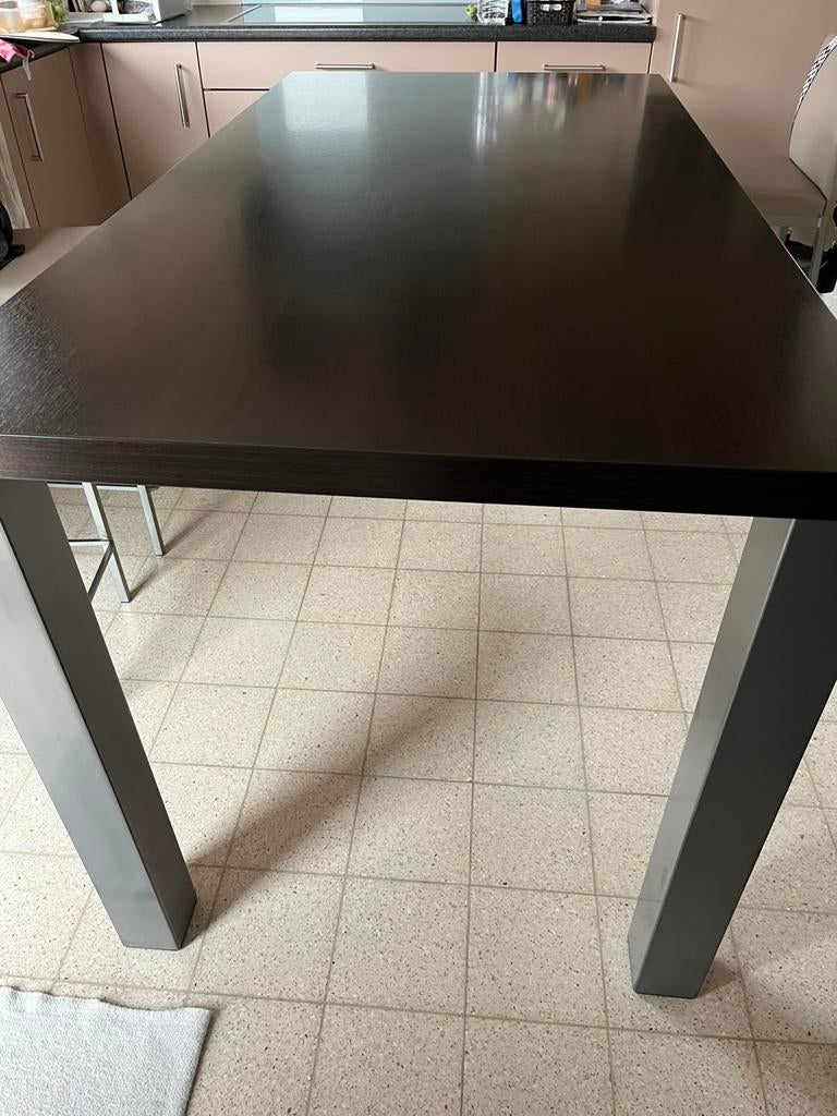 Hoge tafel kleur bruin 1m80 , 90 breed , 90 hoog, Huis en Inrichting, Tafels | Eettafels, Ophalen, Hoge keuken tafel, 50 tot 100 cm