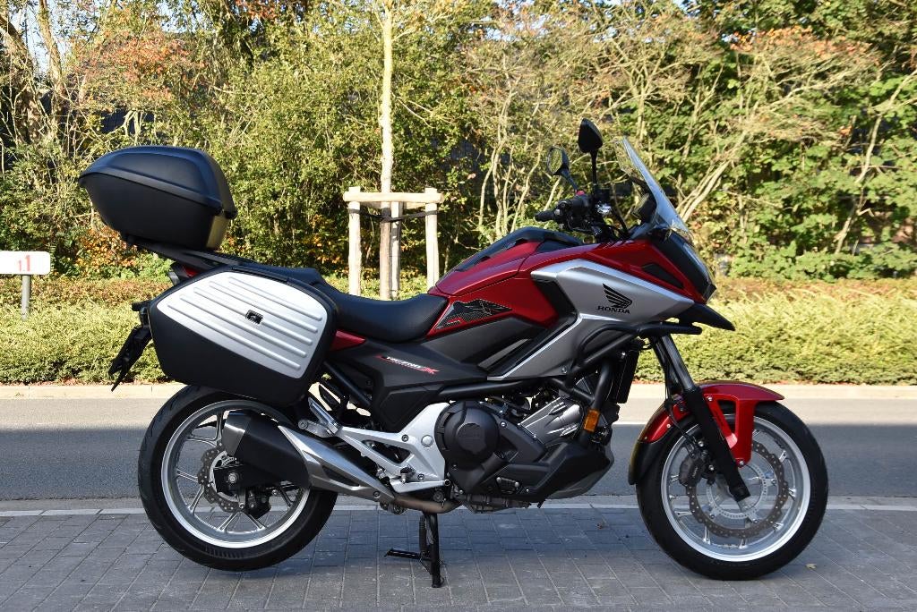 HONDA - NC 750 - AUTOMATIQUE, Permis Moto A, Tourisme, Entreprise, Plus de 35 kW