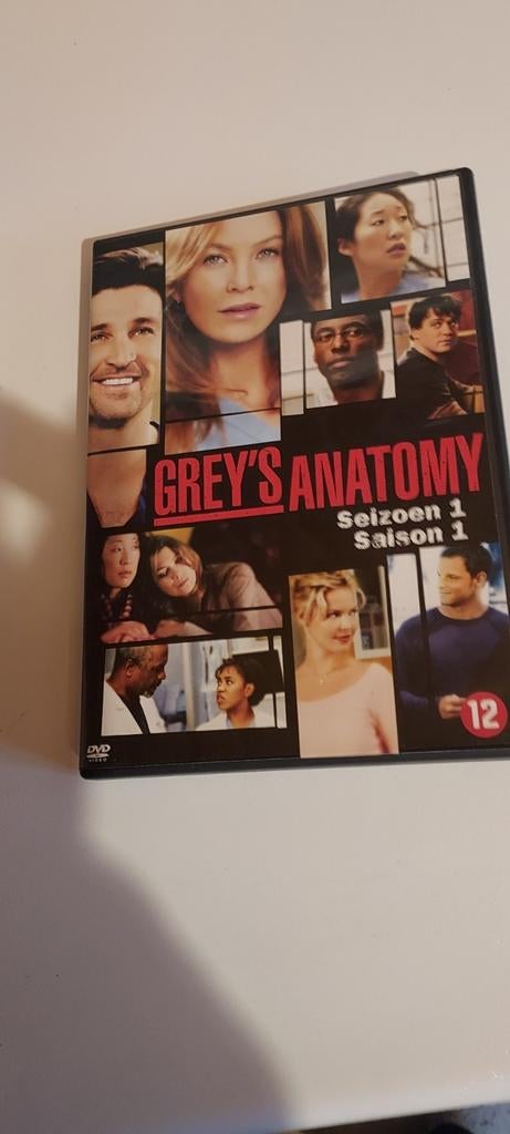 Grey's anatomy seizoen 1 goede staat 2 dvd's, Ophalen of Verzenden, Zo goed als nieuw