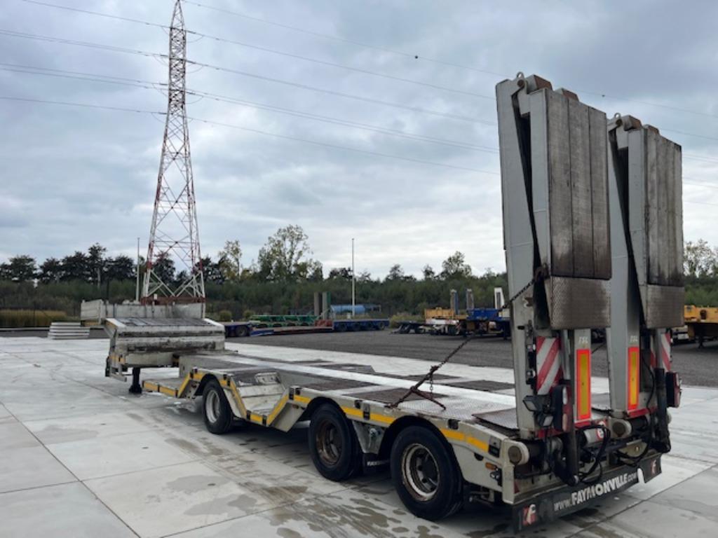 Faymonville semi remorque surbaisse, extensible, Ch: 43,3 T, Articles professionnels, Machines & Construction | Grues & Excavatrices