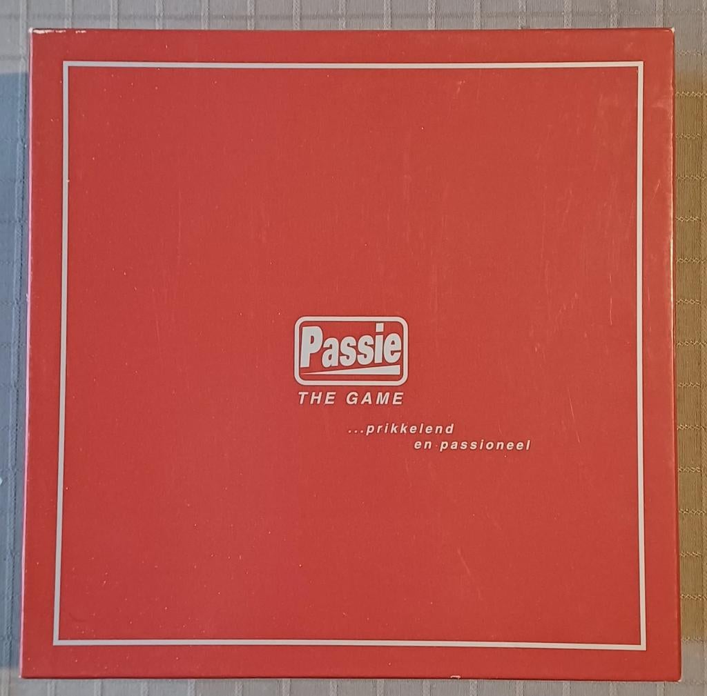 PASSIE THE GAME PRIKKELEND, PASSIONEEL, VERRASSEND..., Enlèvement