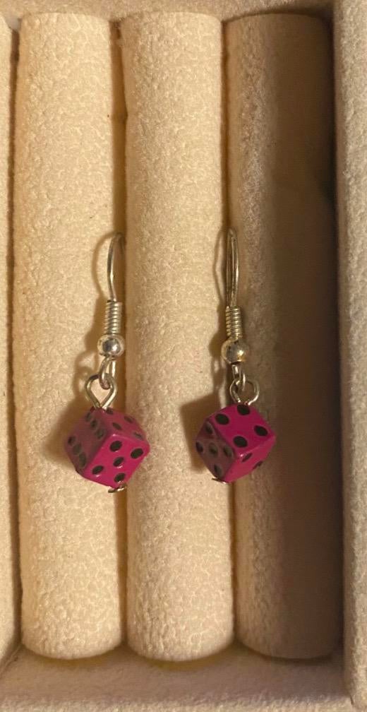 🔥 Roze dobbelsteentje - 0,5 cm grootte, Bijoux, Sacs & Beauté, Boucles d'oreilles, Enlèvement ou Envoi, Comme neuf, Rose