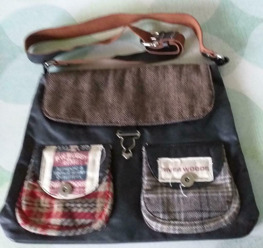 tas river woods, Handtassen en Accessoires, Ophalen of Verzenden, Zo goed als nieuw
