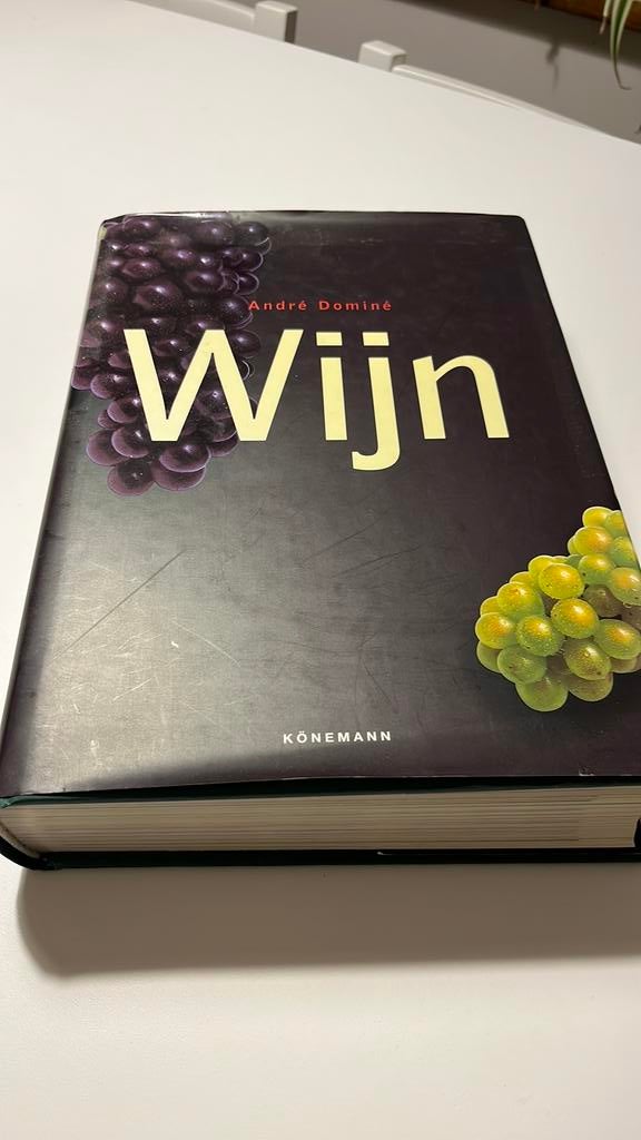 Wijn - volledig handboek 900 pagina’s, Boeken, Ophalen of Verzenden, Zo goed als nieuw