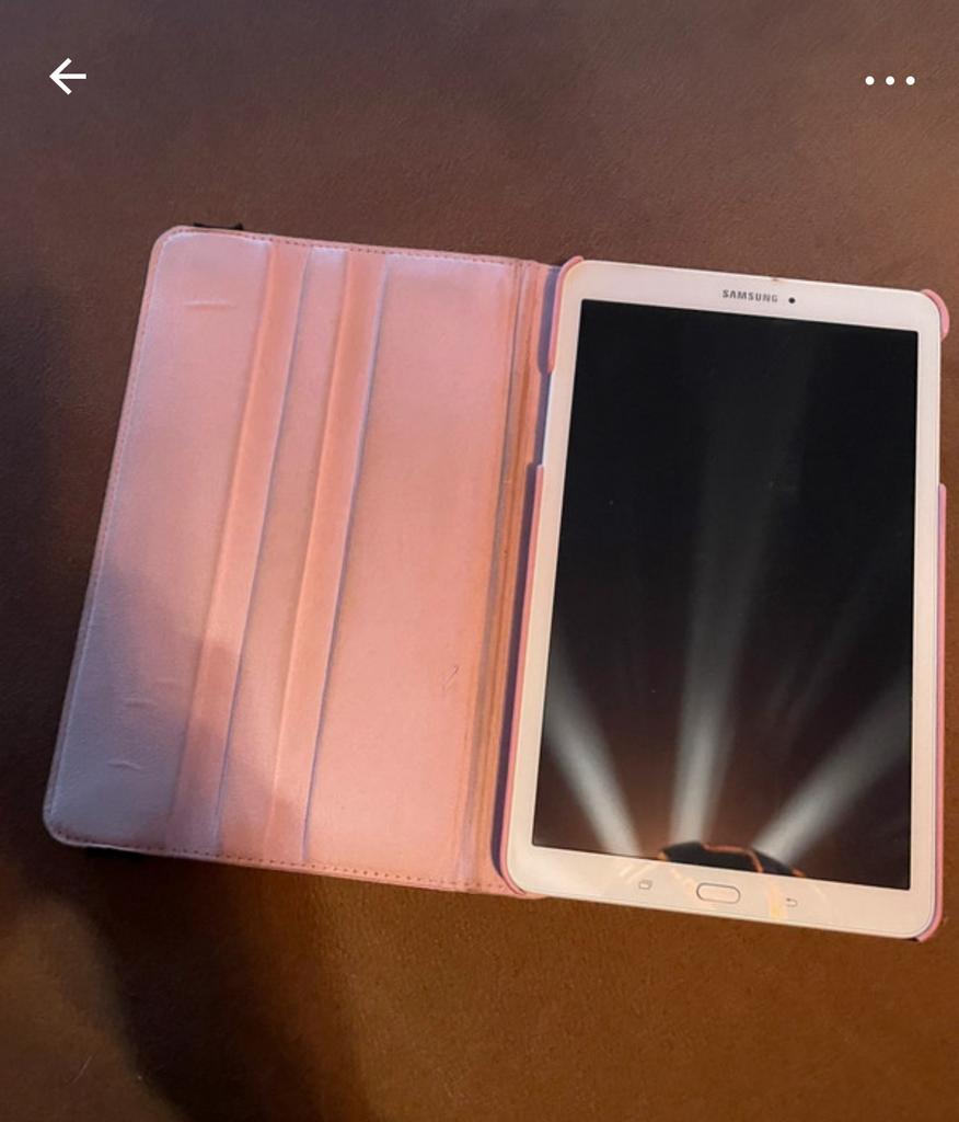 Samsung Galaxy tab E, Computers en Software, Ophalen of Verzenden, Zo goed als nieuw