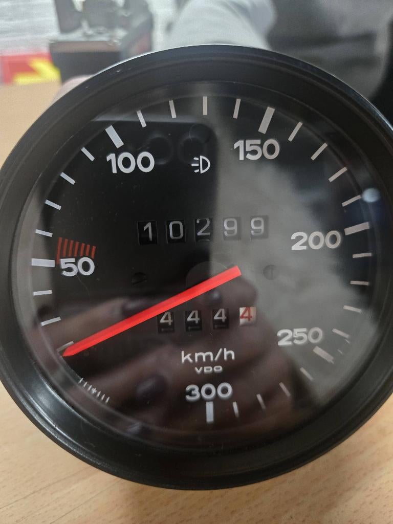 Compteur de vitesse Porsche 911 RSR, Autos : Pièces & Accessoires, Tableau de bord & Interrupteurs, Enlèvement, Utilisé, Porsche