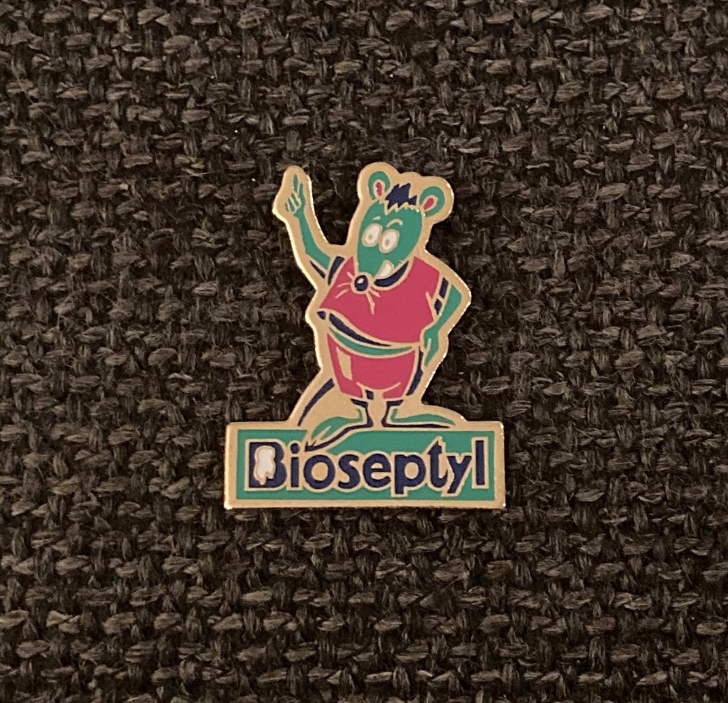PIN - BIOSEPTYL - BROSSE A DENTS - TANDENBORSTEL, Envoi, Utilisé, Marque, Insigne ou Pin's