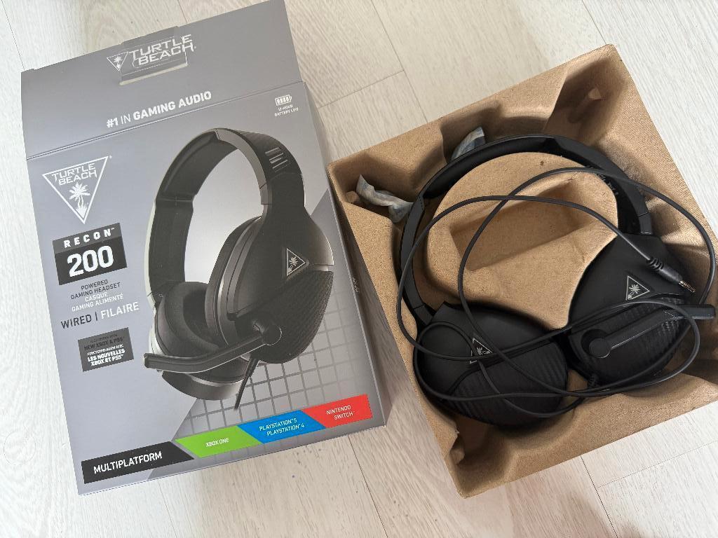 Turtle beach recon 200 gaming headset, Gebruikt, Turtle beach, Ophalen of Verzenden, Over-ear