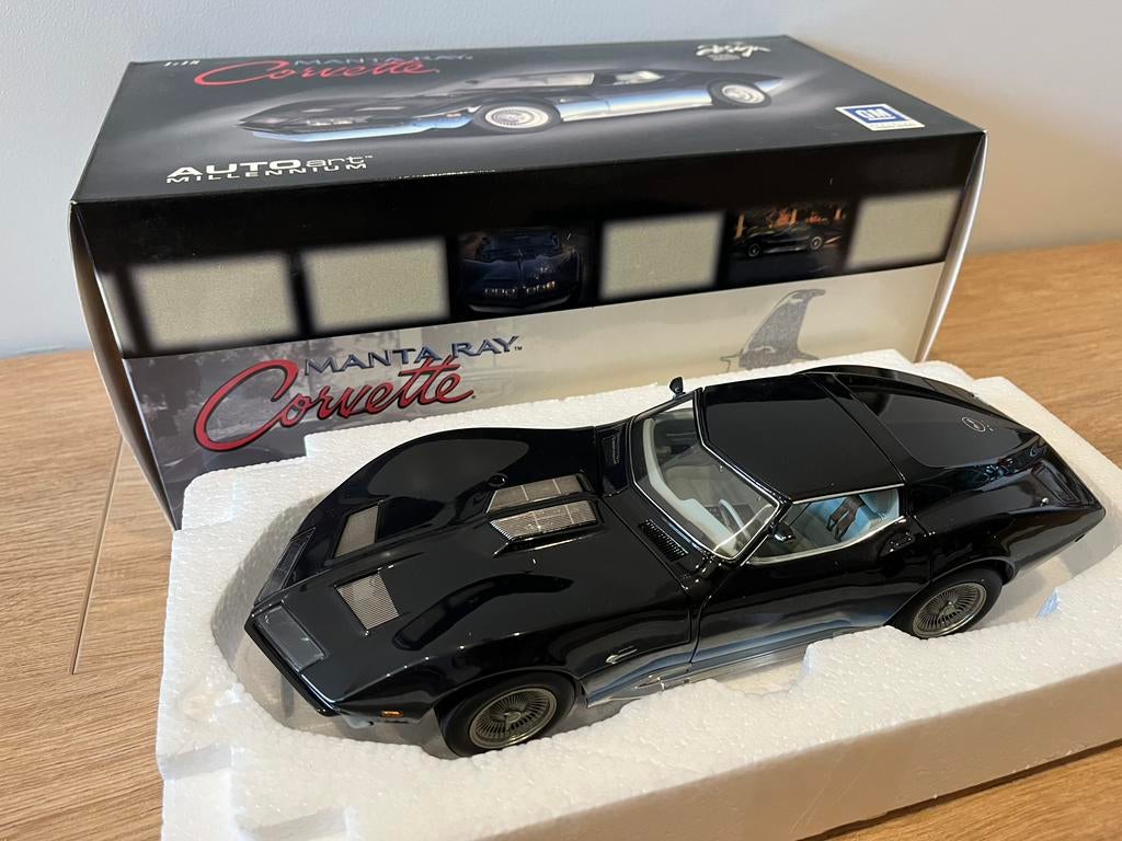 1:18 autoart millenium chevrolet corvette 1968 manta ray, Ophalen of Verzenden, Nieuw, Auto, Autoart