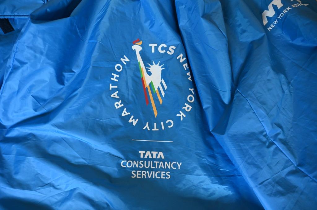 Poncho pour le marathon de New York (unique !), Neuf, Autres marques, Course à pied, Enlèvement ou Envoi