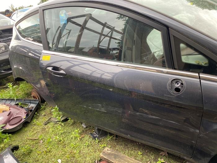 Portière 2portes droite d'un Ford Fiesta (SEA GREY), -, 3 mois de garantie, Porte, -