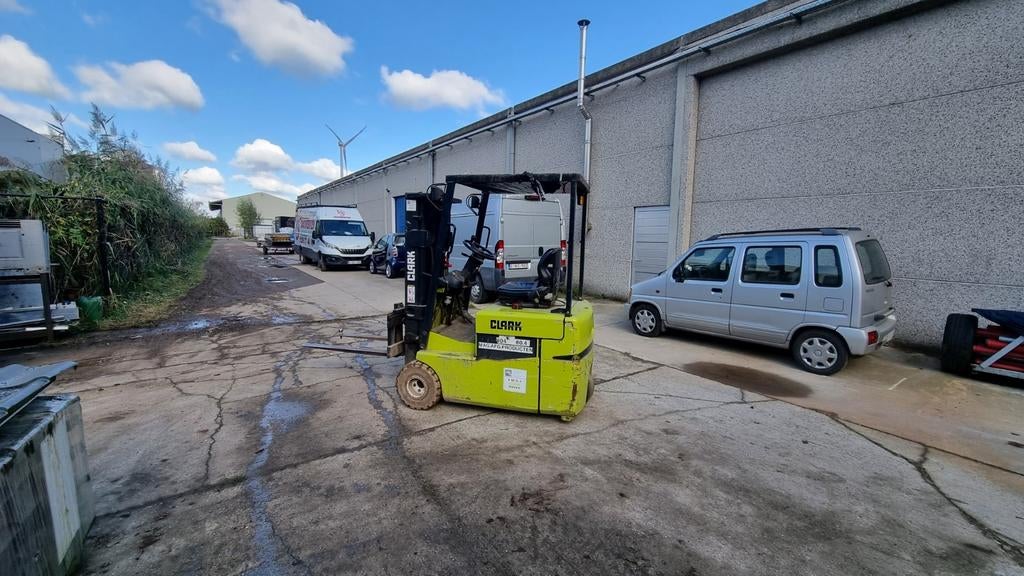Clark heftruck met nieuwe accu 2022, Ophalen