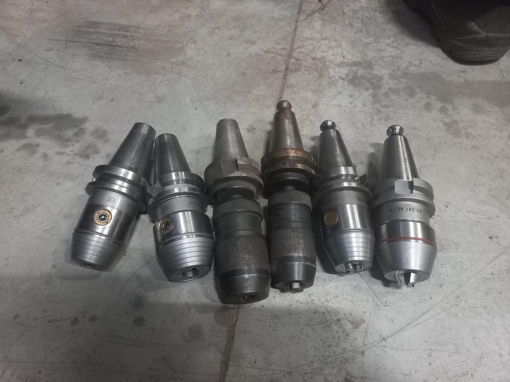 BT40 houders, Ophalen, Gebruikt, 1000 mm of meer, Freesbank