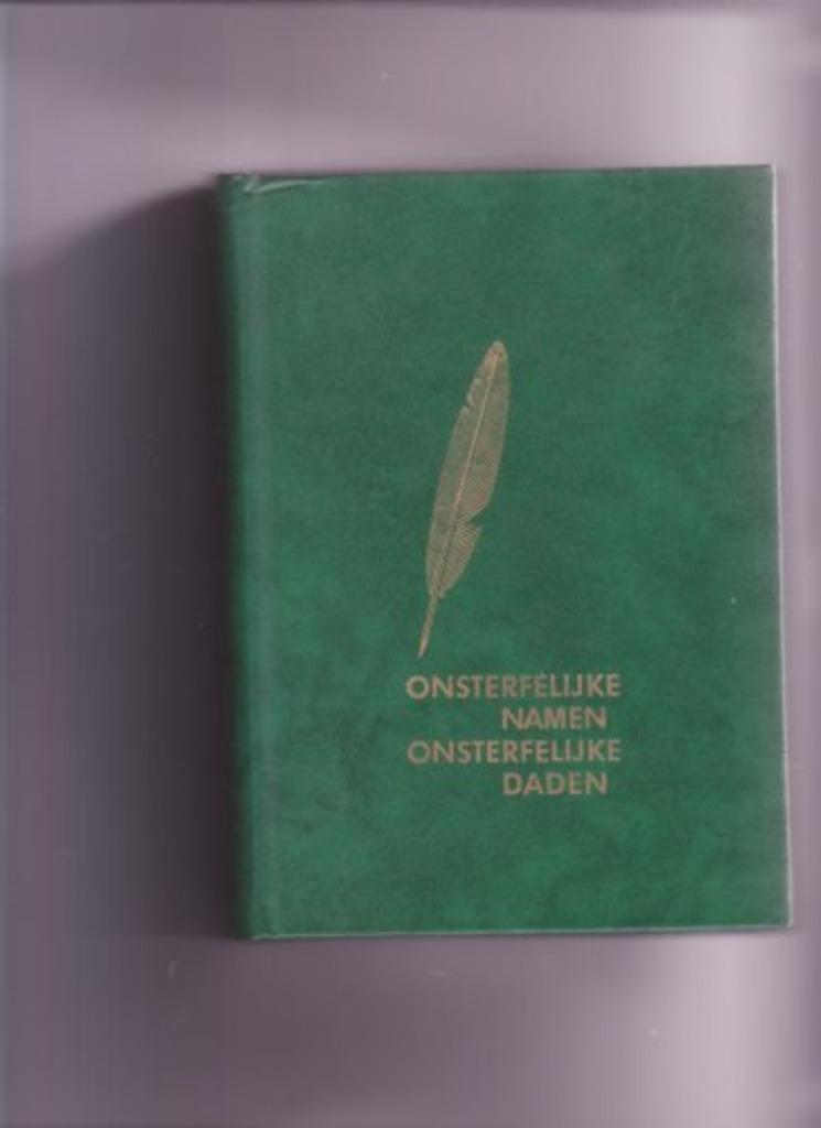 Onsterfelijke namen, onsterfelijke daden - Reader's digest, Boeken, Ophalen of Verzenden, Zo goed als nieuw