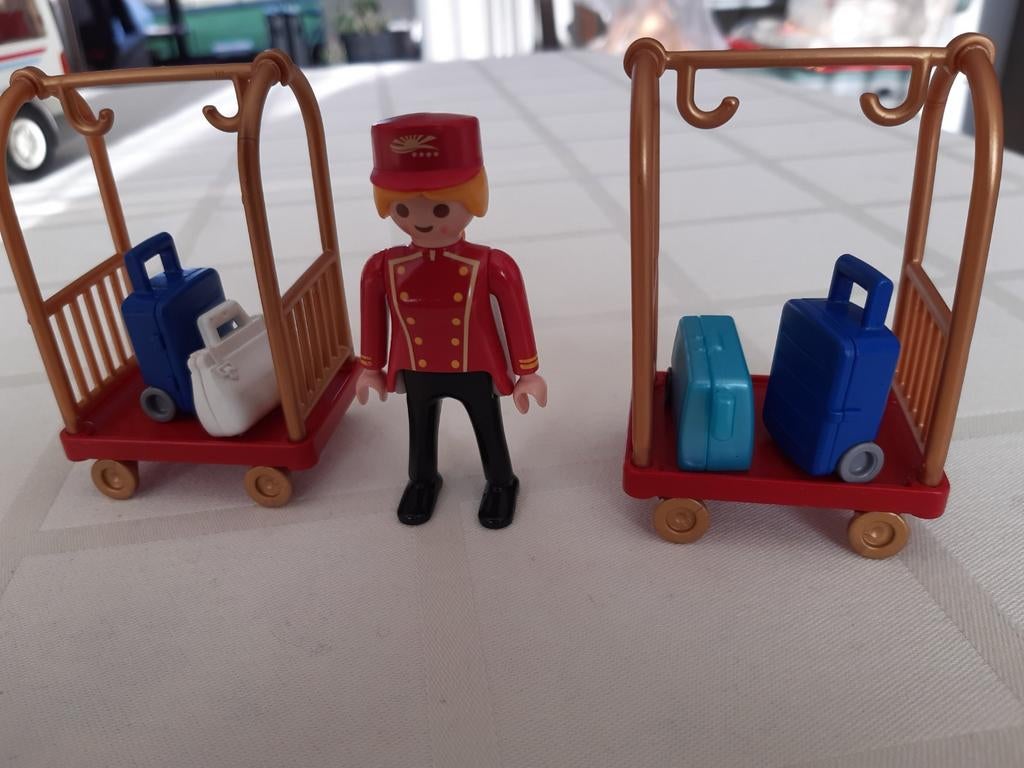 Piccolo van playmobil Hotel, Ophalen of Verzenden, Zo goed als nieuw