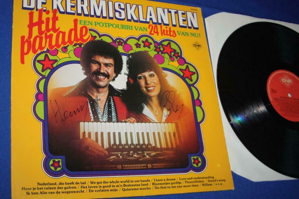 dubbel gesigneerde LP De Kermisklanten" 1980 werkt perfect, Enlèvement ou Envoi, Utilisé, CD ou Disque, Signé