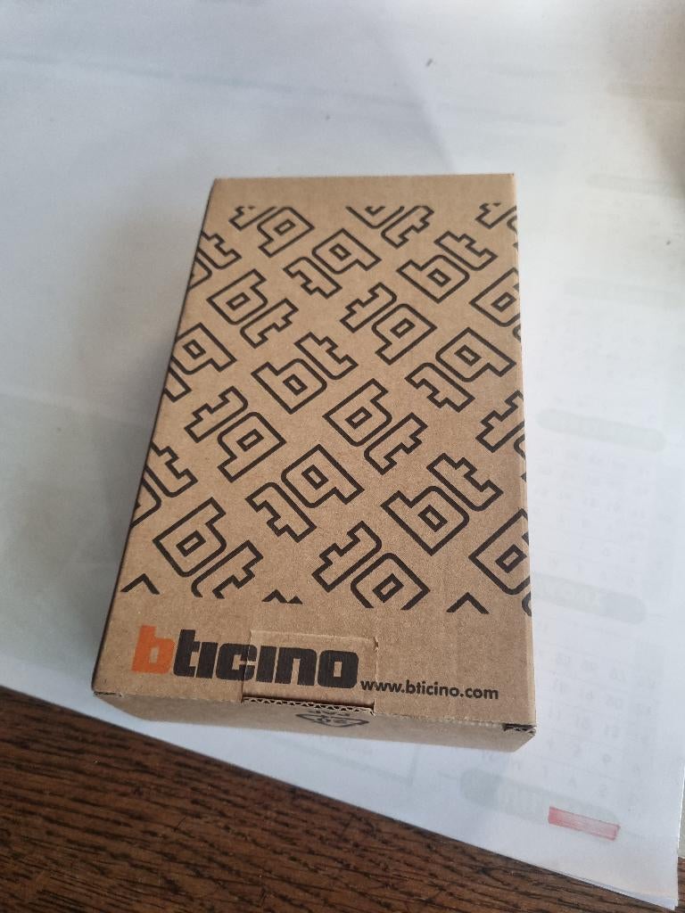 Face avant vidéophone bticino, Ophalen, Nieuw, Bedraad