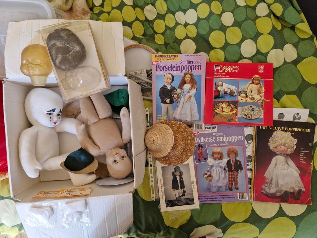 Knutselpakket: poppen maken., Ophalen, Zo goed als nieuw