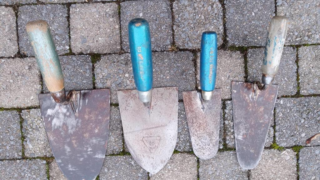 Metsel gereedschap Jung Henkelmanntroffels, Ophalen